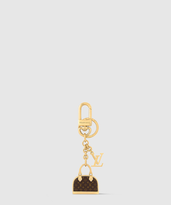 알마 백 참  M01799
